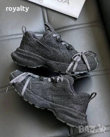 Balenciaga Черни Дамски Маратонки , снимка 2 - Маратонки - 52898109