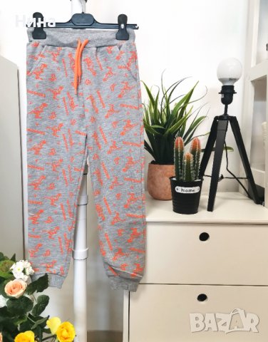 Долнище Paty kids в сиво 🦖, снимка 2 - Детски анцузи и суичери - 39491648