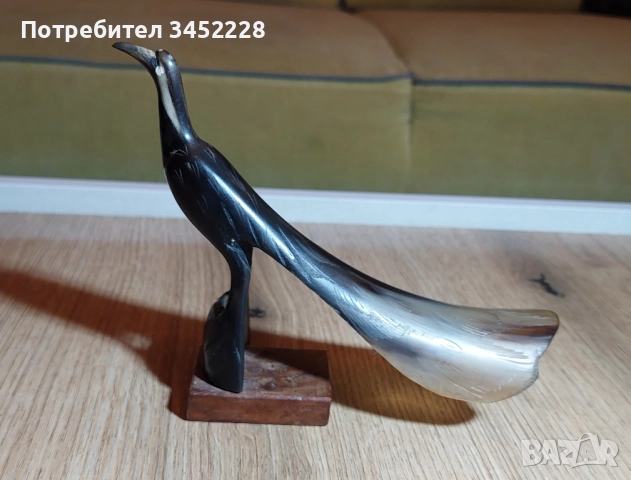 фигурка от кост за ценители 