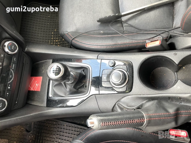 Продавам На Части Mazda3 2014 2.0petrol 121kW 162hp, снимка 9 - Автомобили и джипове - 52678247