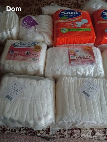 Голям лот памперси,нощни гащи,пелени,анатомични парчета за възрастни, снимка 4 - Други - 51015986