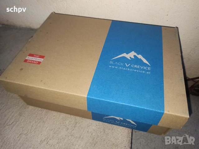 обувки Black Crevice EUR42 туристически, снимка 5 - Спортни обувки - 52991258