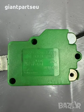 Усилвател Антена за Мерцедес Mercedes-benz W220 2208202389, снимка 2 - Части - 49112246