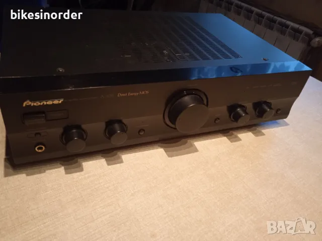 Pioneer A-109 усилвател с MOSFET крайни транзистори