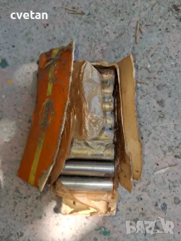 Втулки клапани  газ53 , снимка 3 - Части - 50216383
