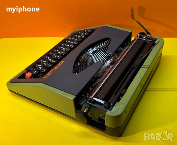 Пишеща Машина Хеброс 1300 Ф 3 цвята с нова лента , клавиатура Кирилица , обслужена и смазана , снимка 6 - Антикварни и старинни предмети - 52695860