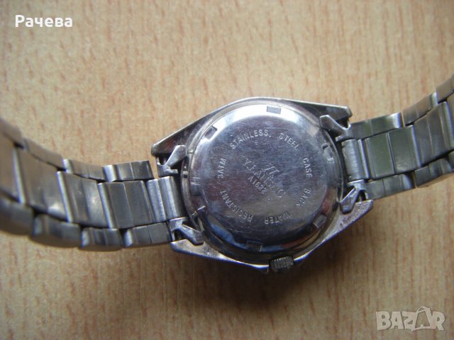 Дамски часовник Y. LANSAC, снимка 4 - Дамски - 28413316