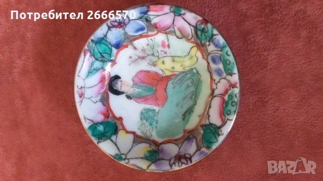 Китайска порцеланова чиния,  китайски порцелан , снимка 2 - Антикварни и старинни предмети - 35031622