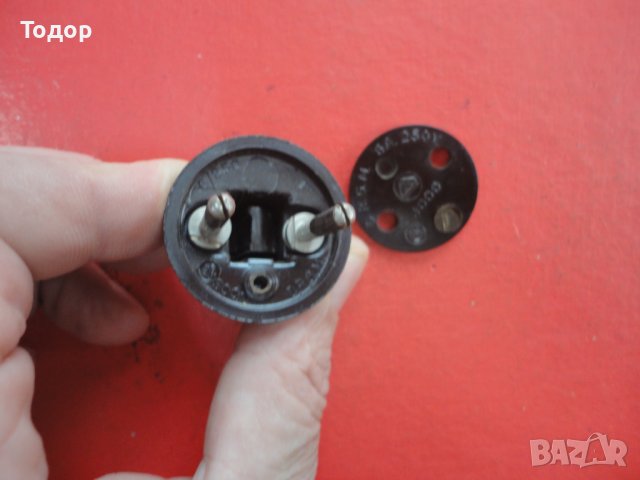 Бакелитов щепсел DRGM Wehrmacht, снимка 6 - Антикварни и старинни предмети - 43526696