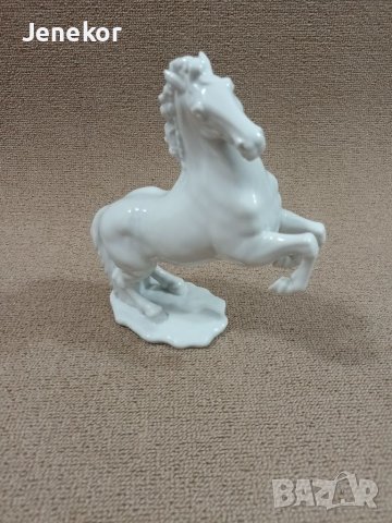 Порцеланова фигура., снимка 3 - Статуетки - 40343703