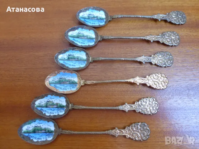 Сувенирни лъжички с емайл Братислава 