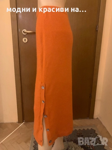 Кашмирена пола в оранж, размер М/L, снимка 3 - Поли - 53274720