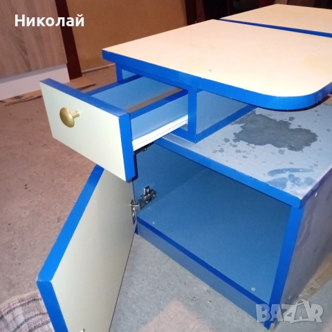 Нощни шкафчета два броя , снимка 2 - Спални и легла - 51796892