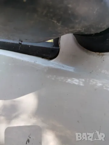 Предна дясна врата Дачия Дъстър 2010-2018г, снимка 11 - Части - 47476549