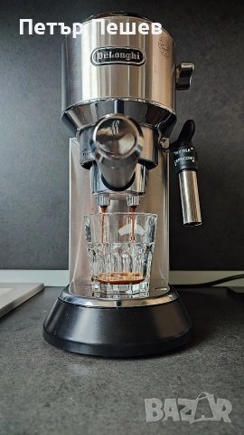 Кафемашина Delonghi Ec685 Dedica перфектно еспресо кафе E.S.E. pods, снимка 5 - Кафемашини - 53464086