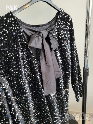 Кадифена рокля с пайети и сатенена панделка , снимка 3 - Рокли - 52438779