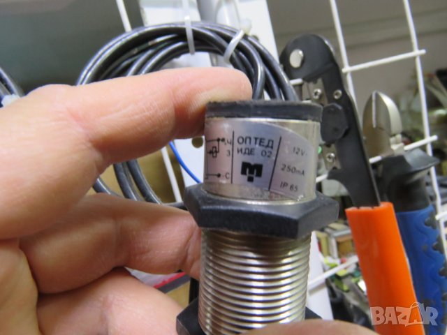   Български оптичен рефлекторен датчик ИРЕ-02 ОПТЕД метал ф22мм Рефлекторен 24 волта право NPN/NO BG, снимка 3 - Друга електроника - 28402025