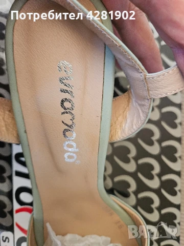 Сандали и чанта , снимка 2 - Дамски обувки на ток - 51344921