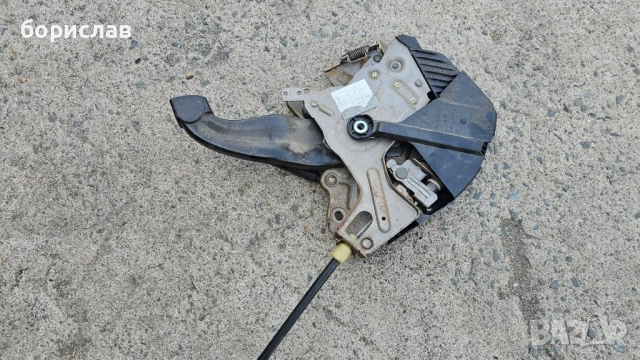 Педал ръчна за audi Q7 , снимка 2 - Части - 51968086