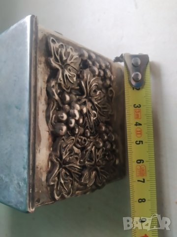 стара метална кутия арт деко, снимка 3 - Други ценни предмети - 38031480