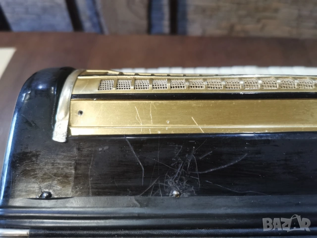 акордеон WELTMEISTER  - 96 БАСА, снимка 5 - Акордеони - 53165288