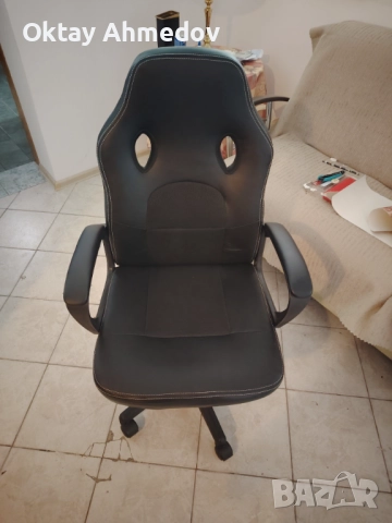 Офис стол геймарски за компютър