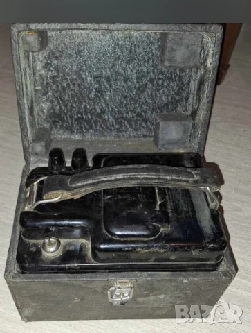 Мегаомметър, мегер, измерител съпротивление на изолация с генератор до  500V и кутия - качество и пр, снимка 2 - Други машини и части - 50609414