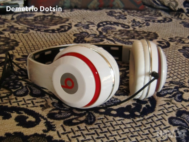 BEATS Слушалки Биитс