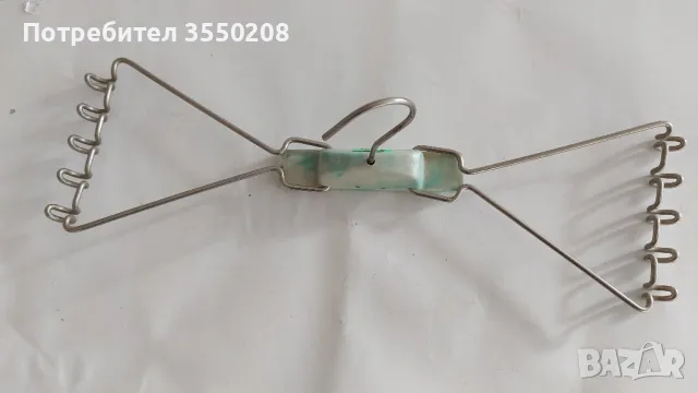 Стара метална закачалка за поли, снимка 4 - Антикварни и старинни предмети - 50090068