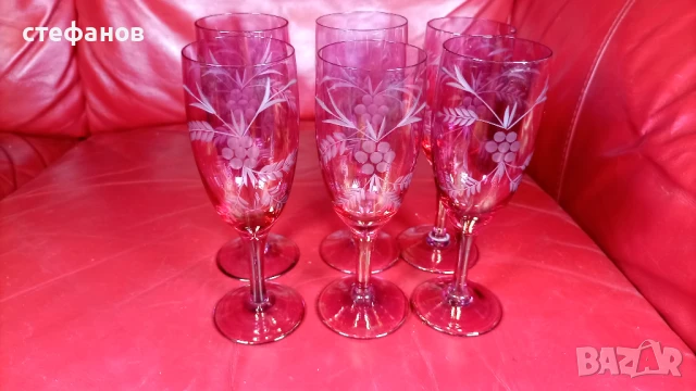 Разкошни чаши, калиево стъкло, ръчна гравюра, столче, 11 бр