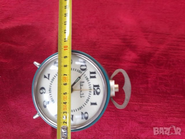 Стар Руски будилник-Витяз, снимка 15 - Антикварни и старинни предмети - 36953001