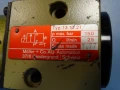 Хидравличен разпределител Muller+Co Typ 13.10.21 Hydraulic valve 24VDC, снимка 4