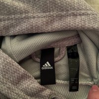 Суитшърт Adidas, снимка 2 - Суичъри - 44124083