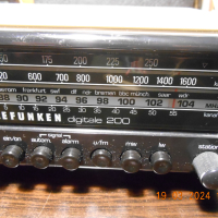 Telefunken digitale 200 Radio clock alarm - vintage 78, снимка 2 - Други - 44845227