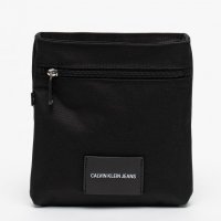оригинална Calvin Klein black чанта нова с етикет, снимка 1 - Чанти - 34945779