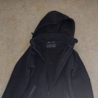 Детско непромокаемо черно яке, снимка 1 - Детски якета и елеци - 32921600