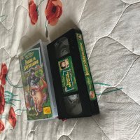 Видеокасета Книга за Джунглата  VHS, снимка 4 - Други жанрове - 39845661