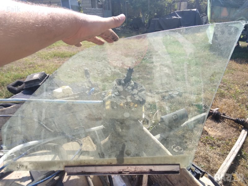 Стъкло за Предна Дясна Врата За Опел Астра ф, снимка 1