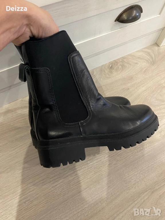 Дамски ботуши rezerved, снимка 1