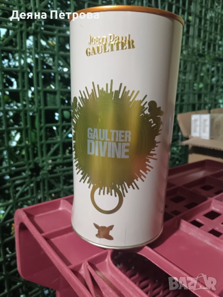 Парфюм Jean Paul Gaultier Divine, снимка 1
