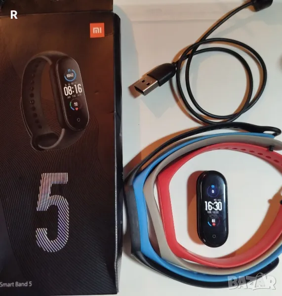 Гривна mi band 5, снимка 1