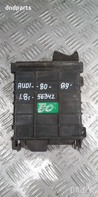 Компютър Audi 80 1.8i 1989г. 0280800104 811906264 , снимка 1
