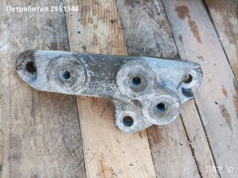 Лапа Двигател Скорости Опел Инсигния Opel Insignia 13228255, снимка 1