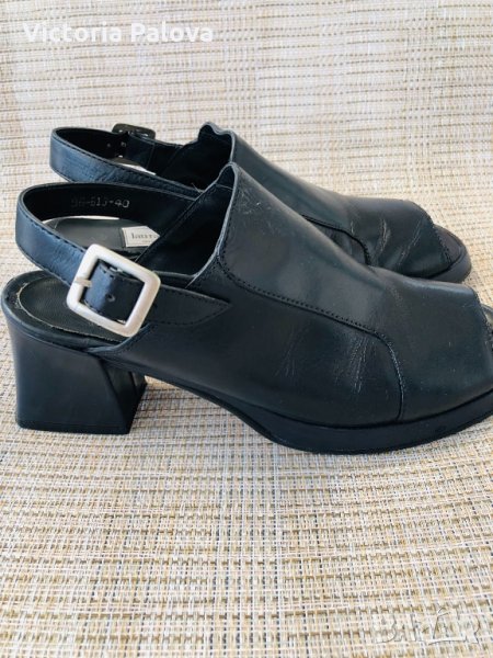 Модерни груби сандали LAURA BERG, снимка 1