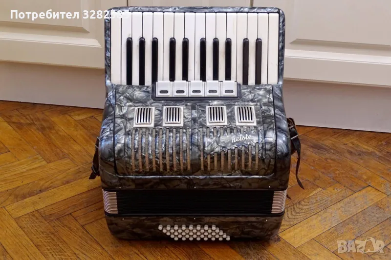 Акордеон Велтмайстер 40 баса, снимка 1