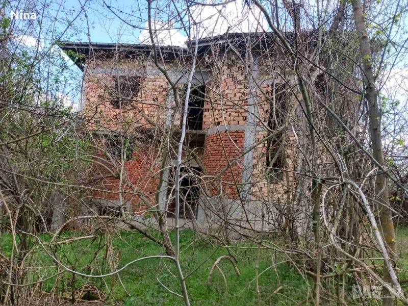 Продава вила, снимка 1