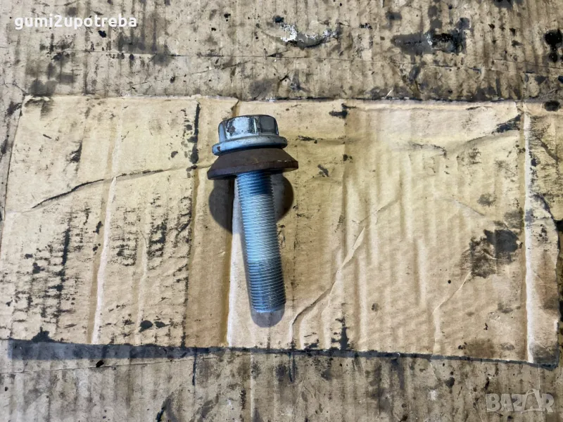 Болт Шайба Колянов Вал 27х18х1,5 Mercedes E class W211 4Matic Tmodel 320CDI, снимка 1