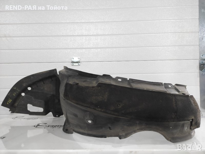 Преден десен подкалник Toyota Avensis T25 Face 53875-05070, снимка 1