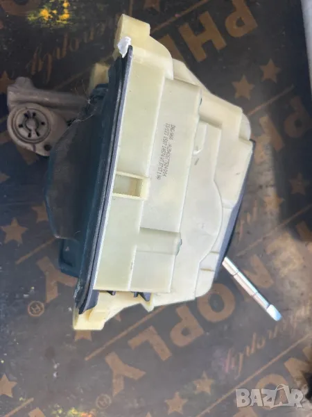 селектор автомат мерцедес ц класа w204 c class автоматична скоростна кутия превключвател A2042677524, снимка 1