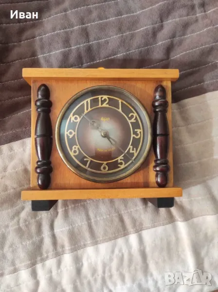 Настолен часовник Маяк, снимка 1